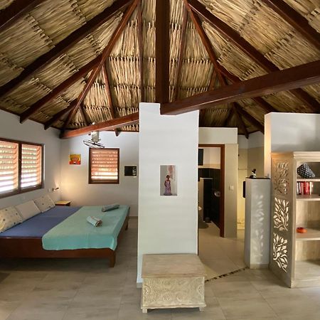 Don Genaro Apartments Barber Luaran gambar