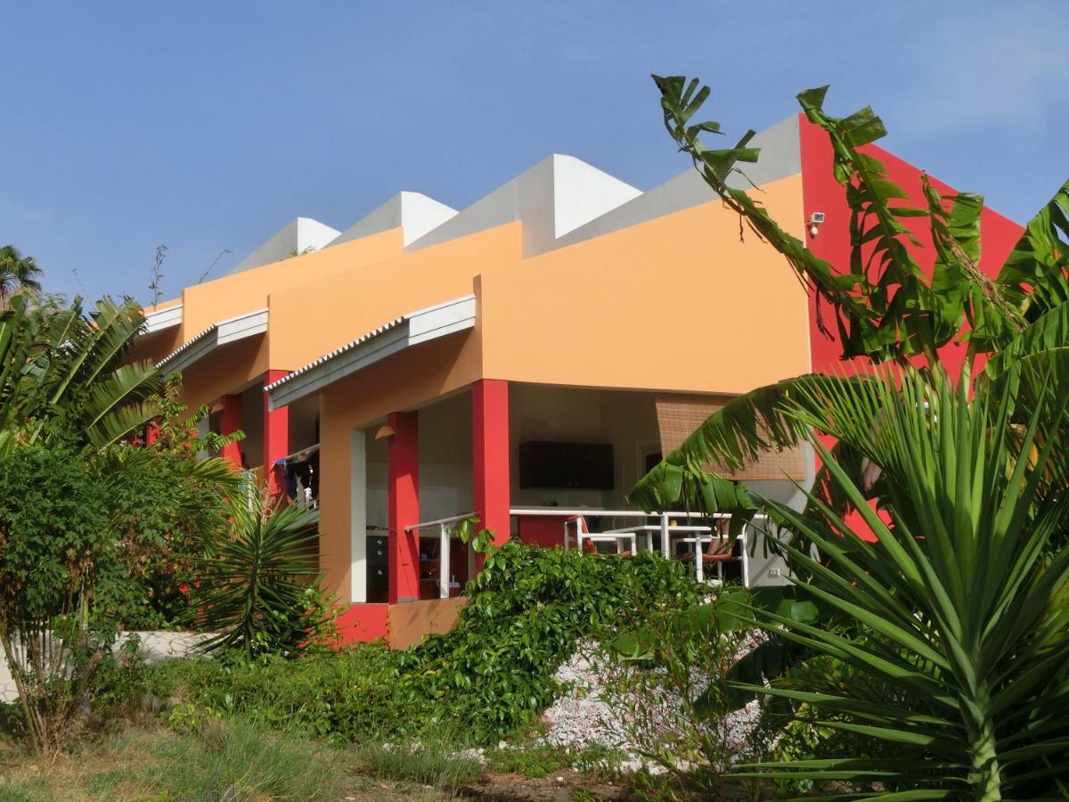Don Genaro Apartments Barber Luaran gambar